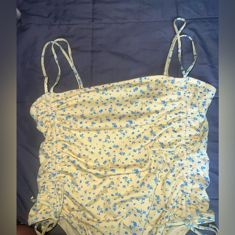 Wild Fable Yellow Floral One Piece Swimsuit - Picture 6 of 6